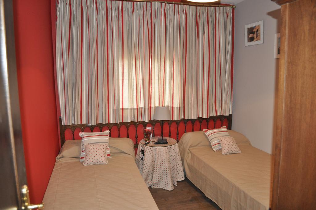 Casa Rural Pedraza Екстер'єр фото