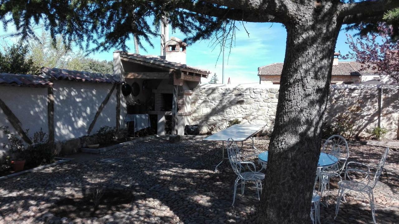 Casa Rural Pedraza Екстер'єр фото